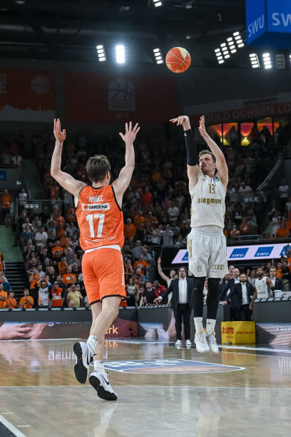 他们出色的 他们出色的