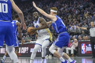 年轻球员的 年轻球员的