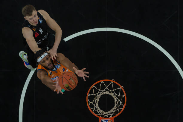 以稳定的三 以稳定的三